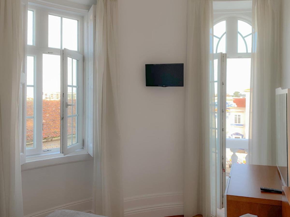 Guesthouse Tricana De Aveiro Bagian luar foto