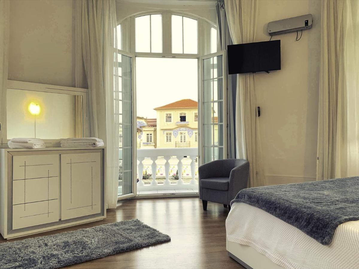 Guesthouse Tricana De Aveiro Bagian luar foto