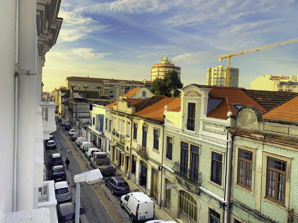 Guesthouse Tricana De Aveiro Bagian luar foto